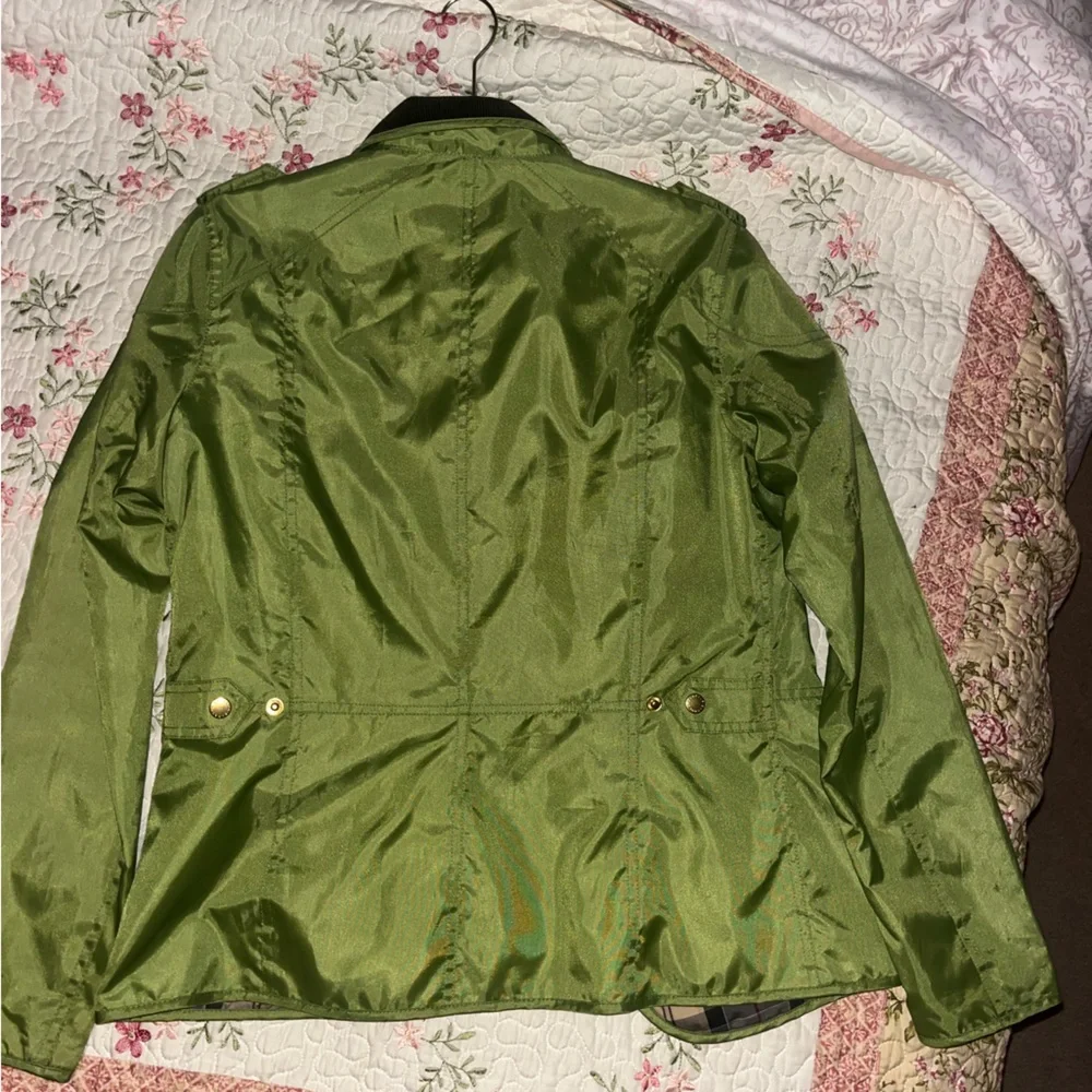Barbour Olive Jacket with Plaid Interior - Picture 5 of 5